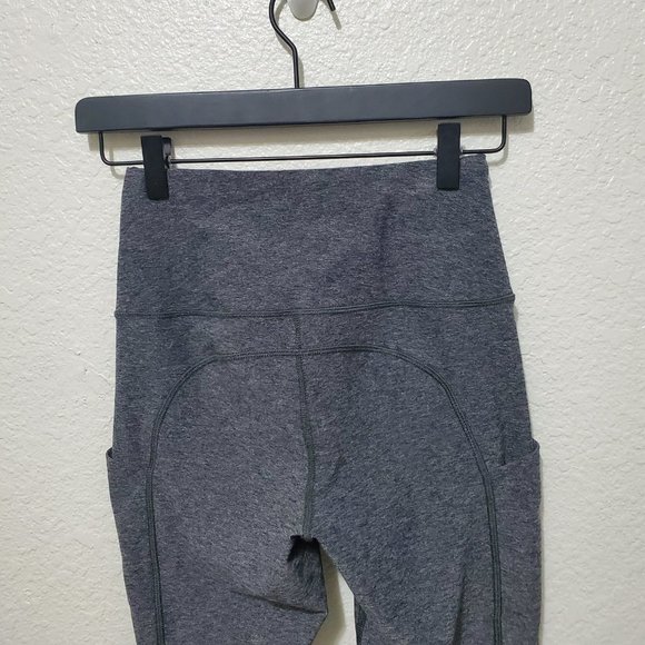 The North Face Motivation Hi-Rise Pocket 7/8 Tight Gray leggings - Picture 8 of 11